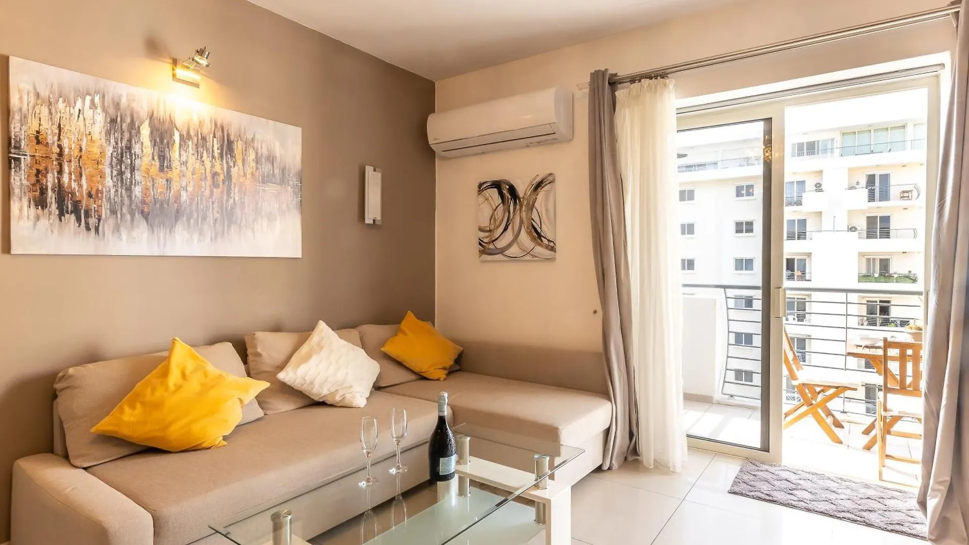 Apartment Modern And Comfortable Apart Savoy Garden - Happy Rentals Gzira