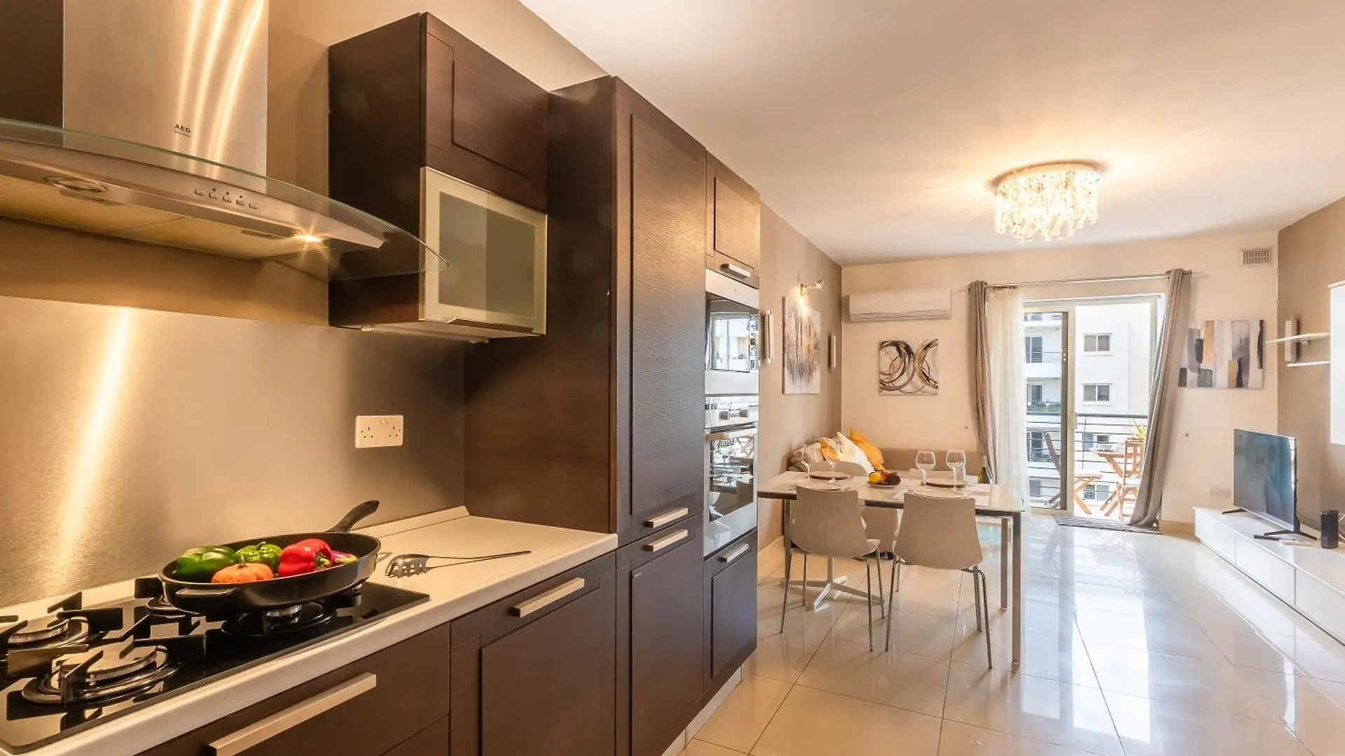 Modern And Comfortable Apart Savoy Garden - Happy Rentals Gzira Apartment